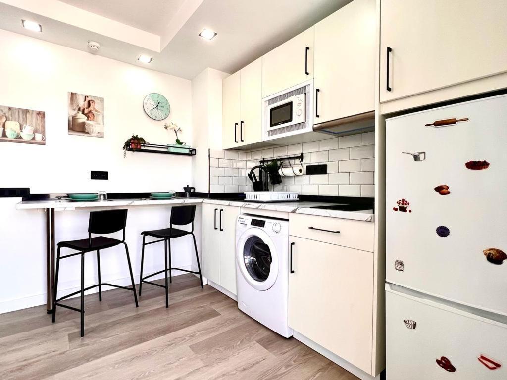 Fm Beach Home - Renovated Apartment With Swimming Pool Near Maspalomas Dunes & Beach Playa del Inglés Kültér fotó